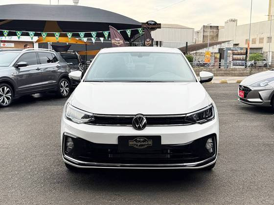 VOLKSWAGEN VIRTUS 1.0 200 TSI HIGHLINE AUTOMÁTICO VOLKSWAGEN VIRTUS 1.0 200 TSI HIGHLINE AUTOMÁTICO